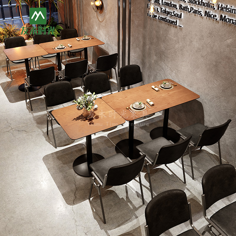 Divanetto retrò per ristorante - Coffee Tea Lounge recensione e prezzo